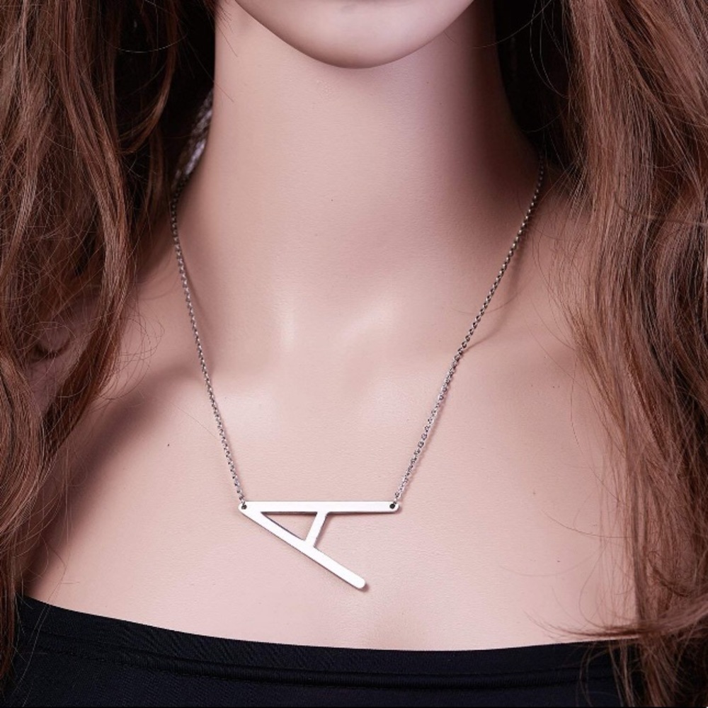 ✨SILVER Woman’s Name Initial Necklace •| A | *NWT - Picture 2 of 6